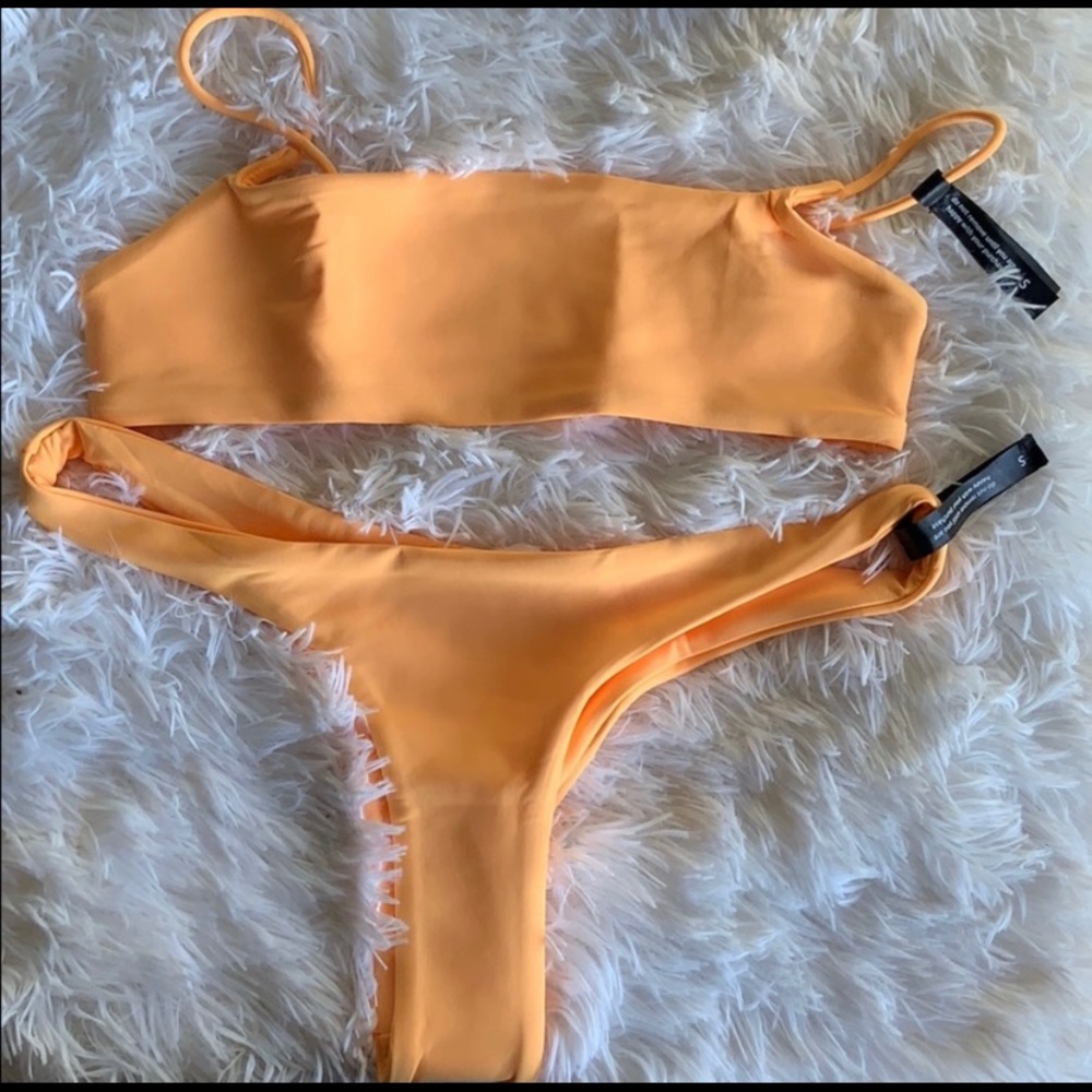 Ark swimwear - S top and S bottom